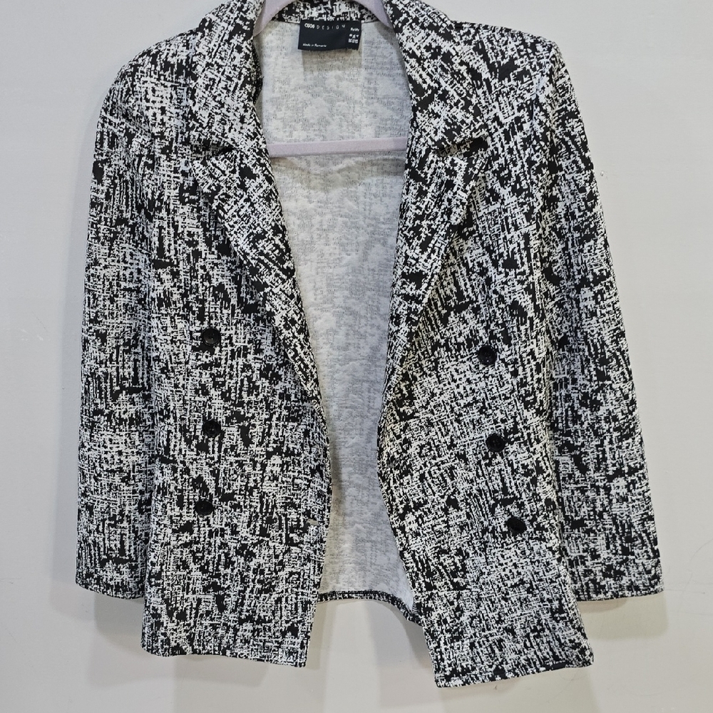 ASOS DESING Petite Black and White Blazer Jacket with Abstract Print Size 4